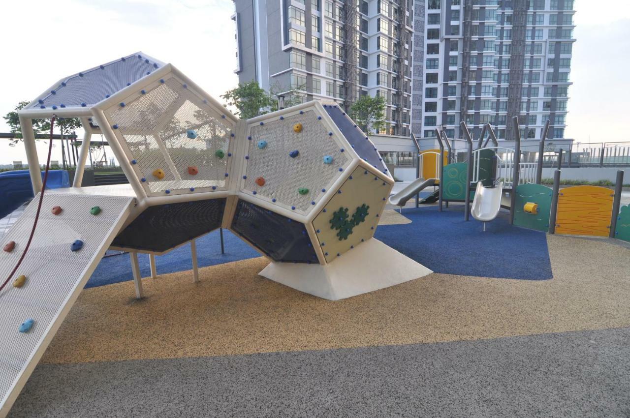 Kenwingston Square Garden By IdealHub Cyberjaya Buitenkant foto